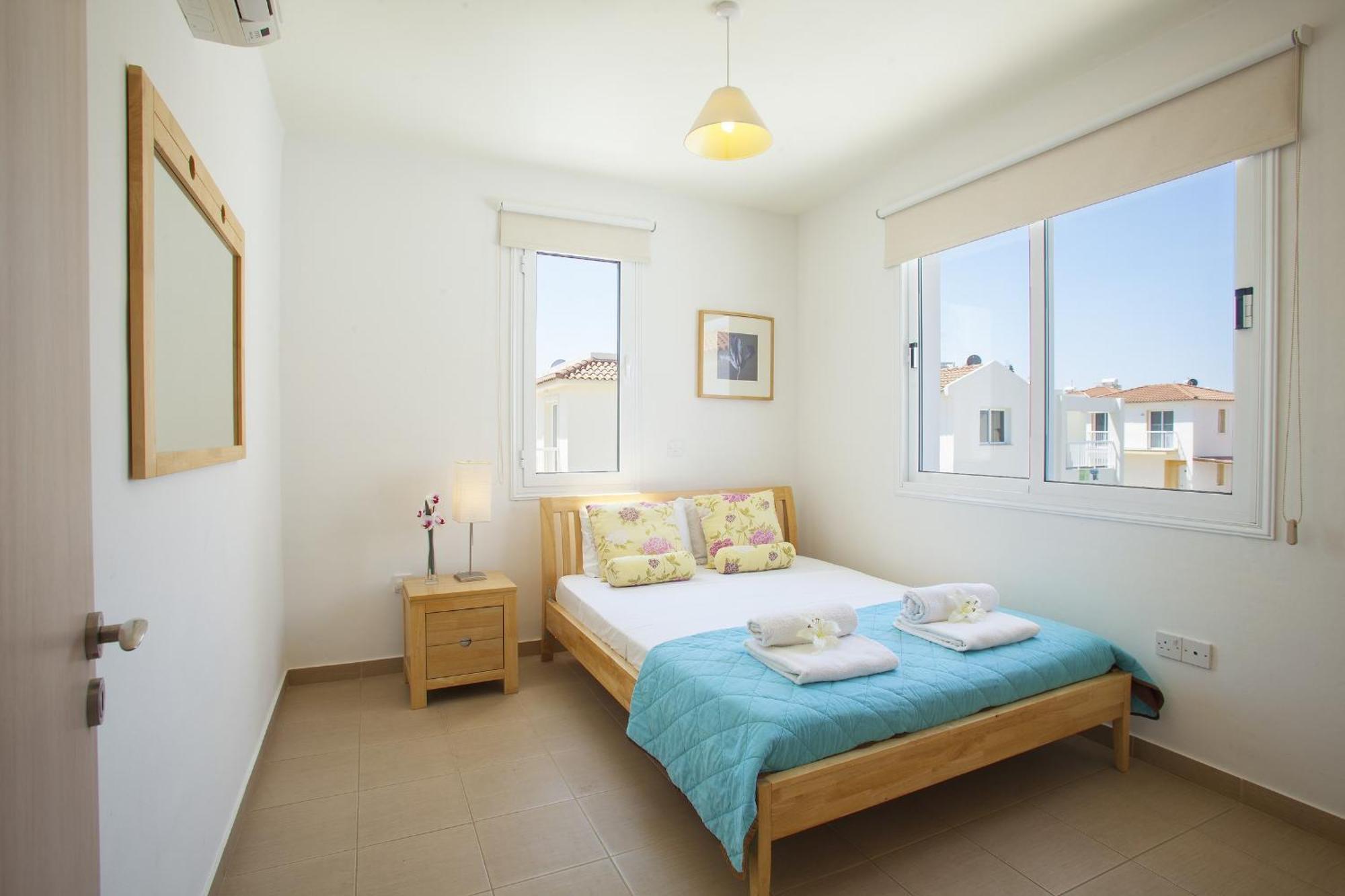 Cemelia Protaras