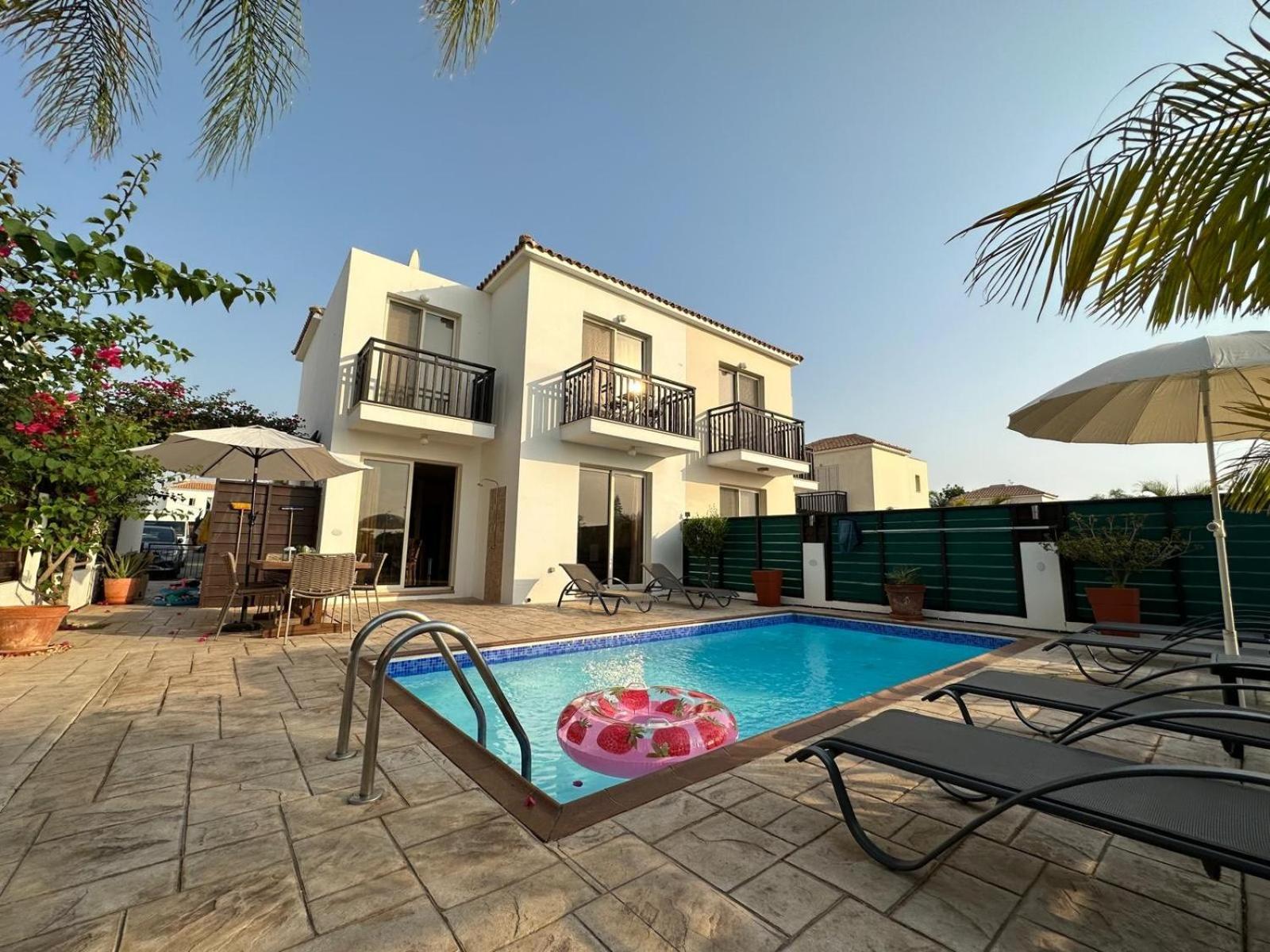 Aphrodites Dream Villa *