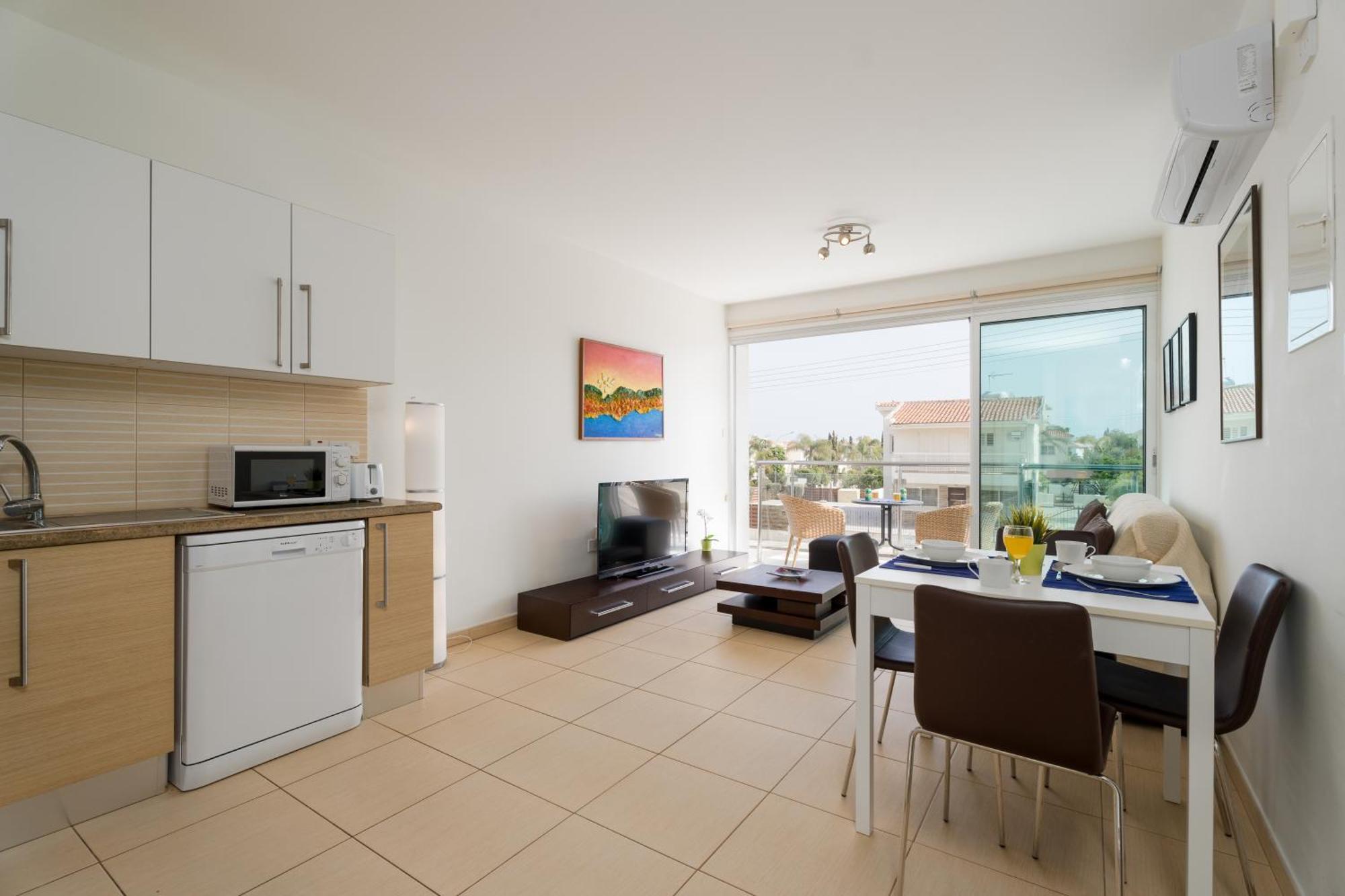 Coralli Stylish 1 Bedroom Apartment *