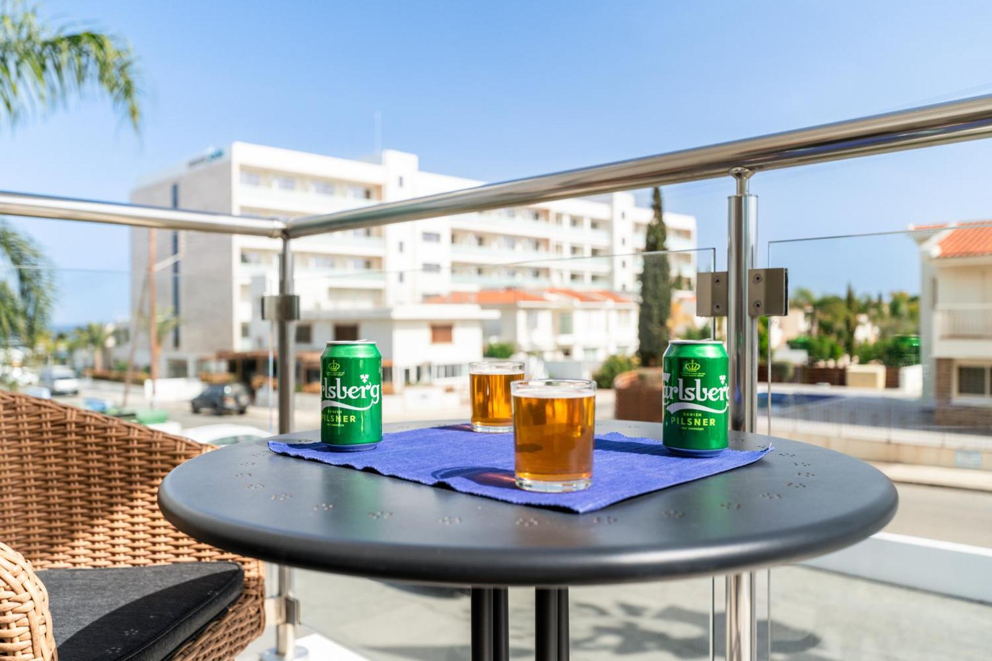 Coralli Stylish 1 Bedroom Apartment *