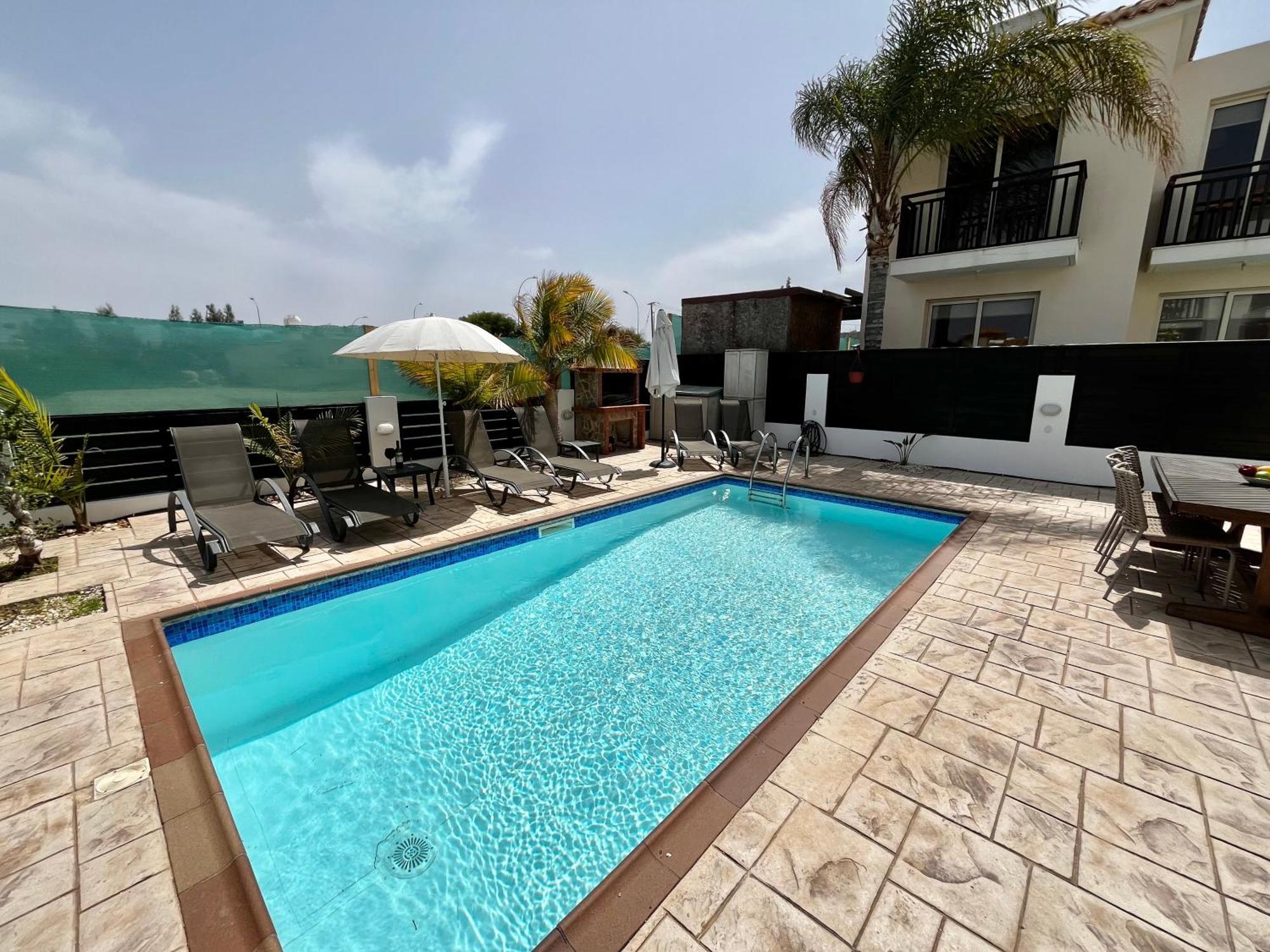 Aphrodites Dream Villa *