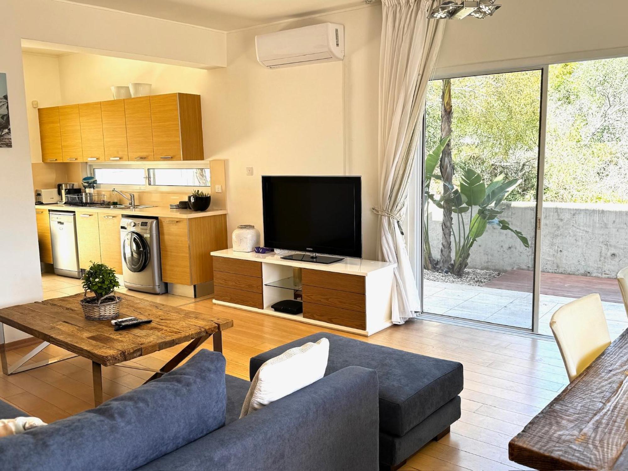 Wealthystays Niceday Hill Villa, 10M Walk To Beach * Protaras