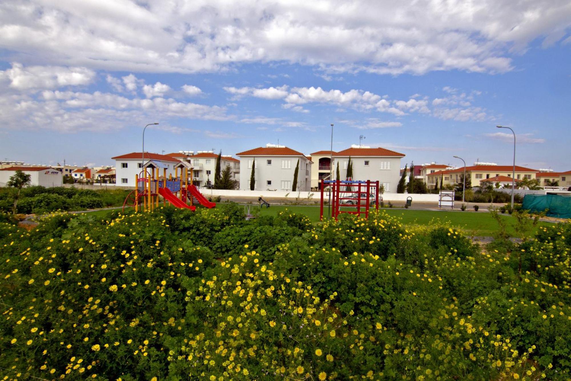 Mythical Sands Ba09 Apartment