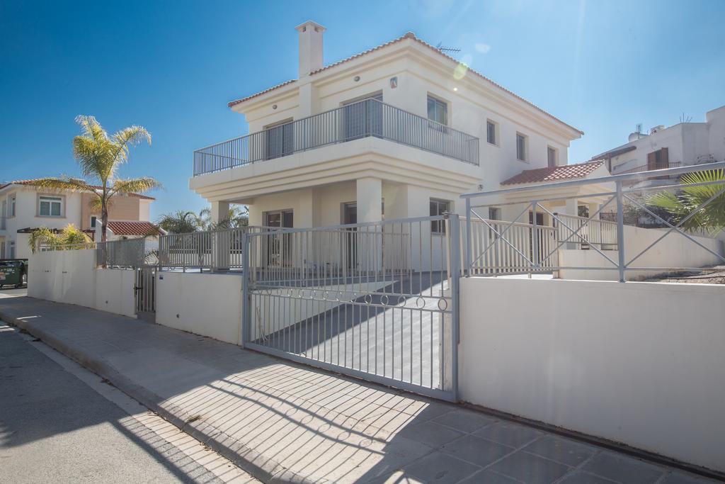 Villa Delfini *