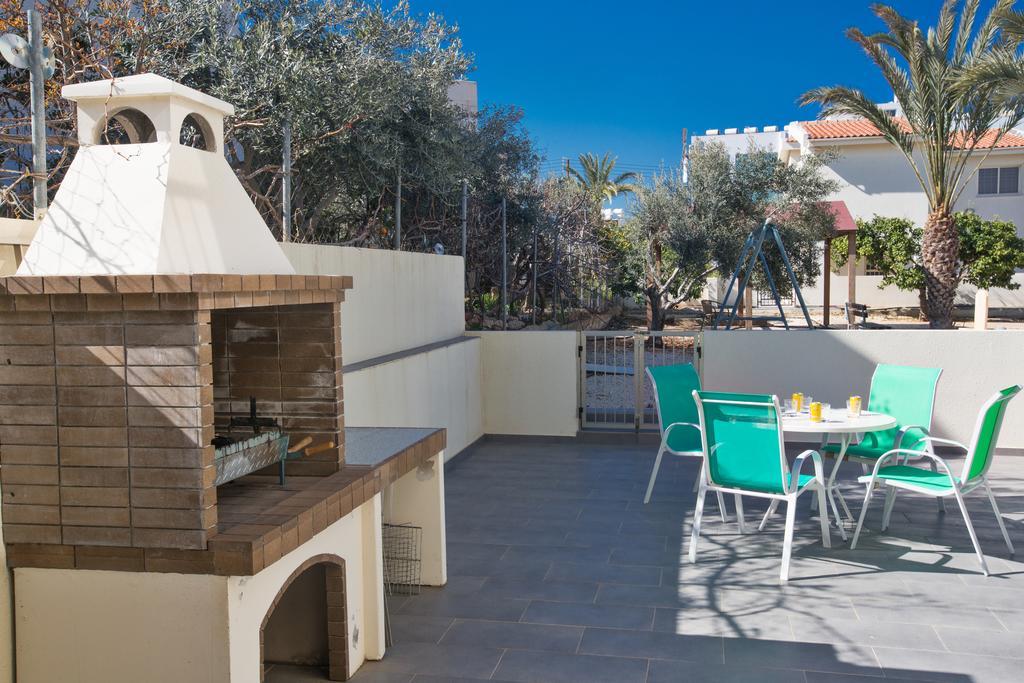 Delfini Villa *