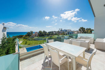 Villa Lombardi Villa *