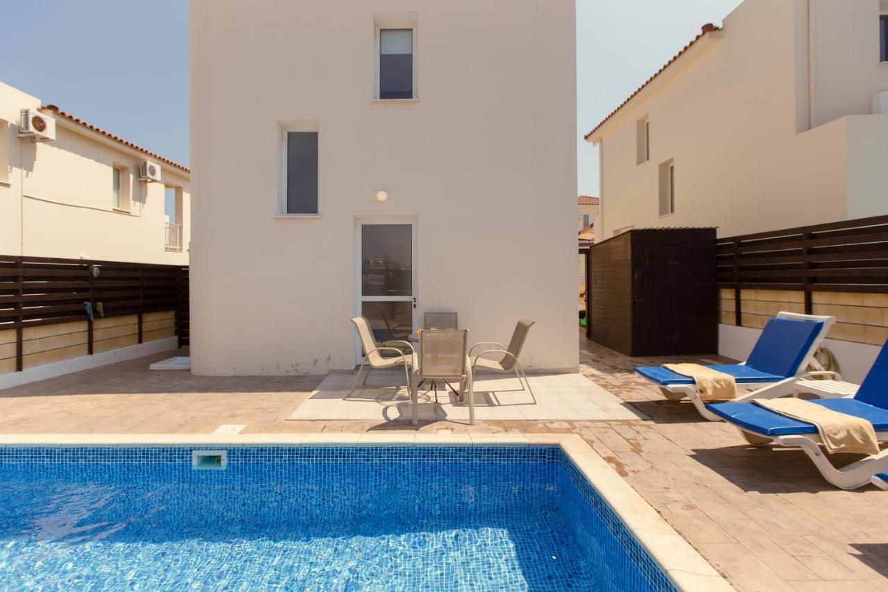 Villa Galya