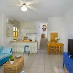 Protaras Dandelion Cottage