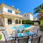 Villa Oscar