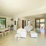 Villa Chrysa