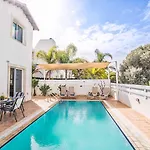Villa Pepper
