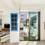 Accomoteleia Blue Villa
