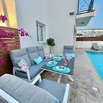 Villa Azul