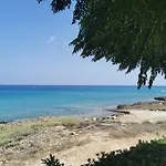 Beach Bliss Apartment