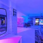 3 Bedroom Villa, Private Pool, Hot Tub