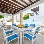 Konnos Breeze Villa