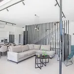 Geraeumige Villa Mit Grossem Garten Und Pool