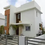 Too Coool Villa Milos Lifestyle