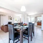 Villa Amesta