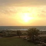 Luxury Bay View Villa 20 Right On Τhe Beach
