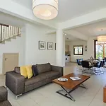 Oceanview Luxury Villa 183