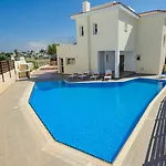 Oceanview Luxury Villa 196