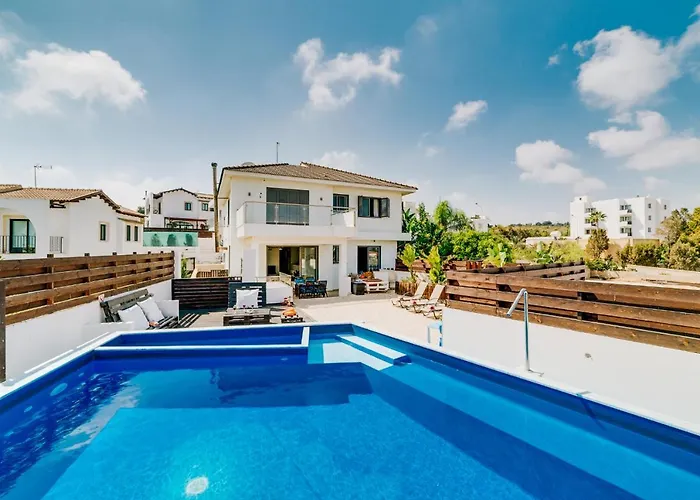 Villa Maria