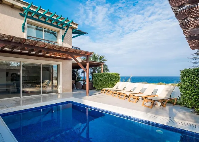 Protaras Artisan Seafront Villa 7