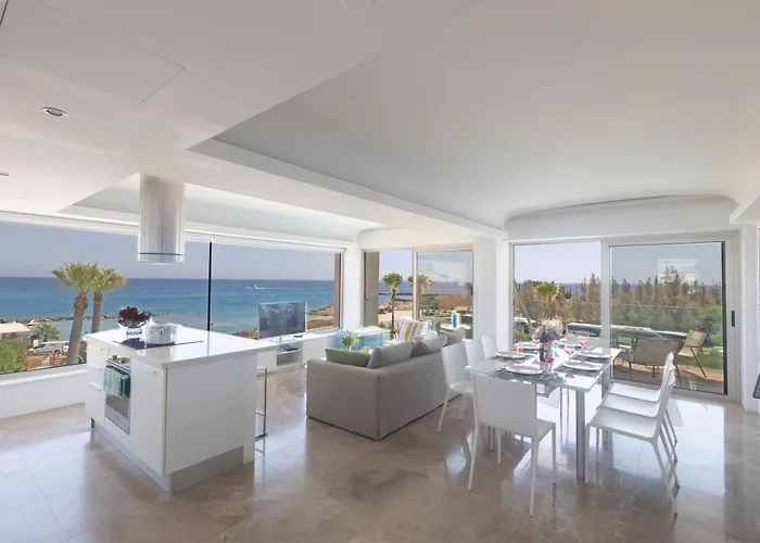 Thalassa Luxury Apartment