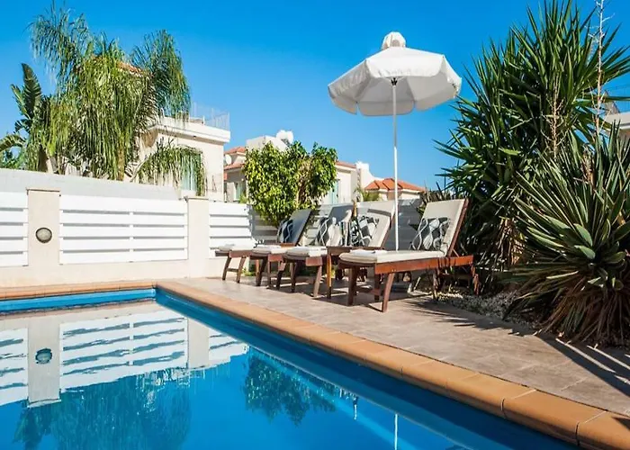 Oceanview Luxury Villa 045