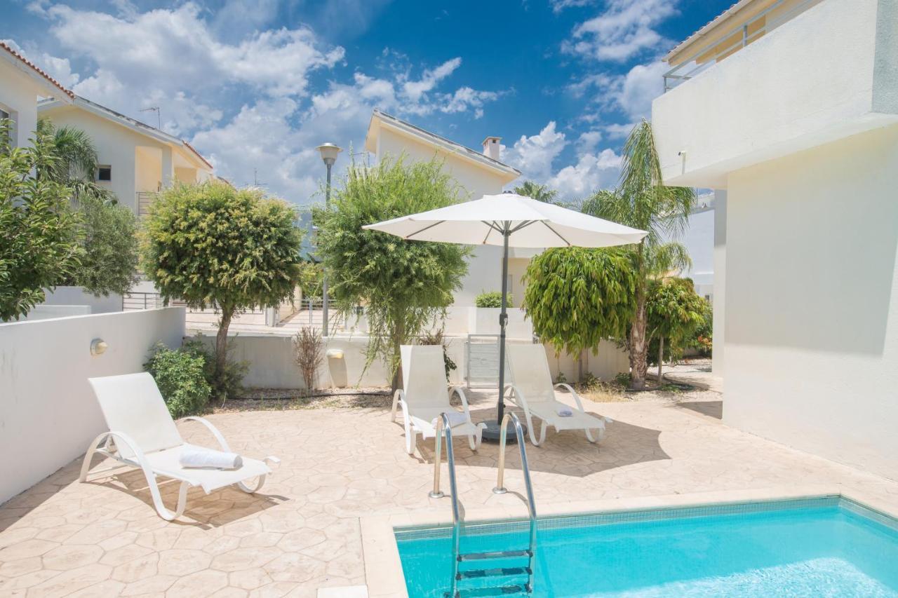Delfini Villa