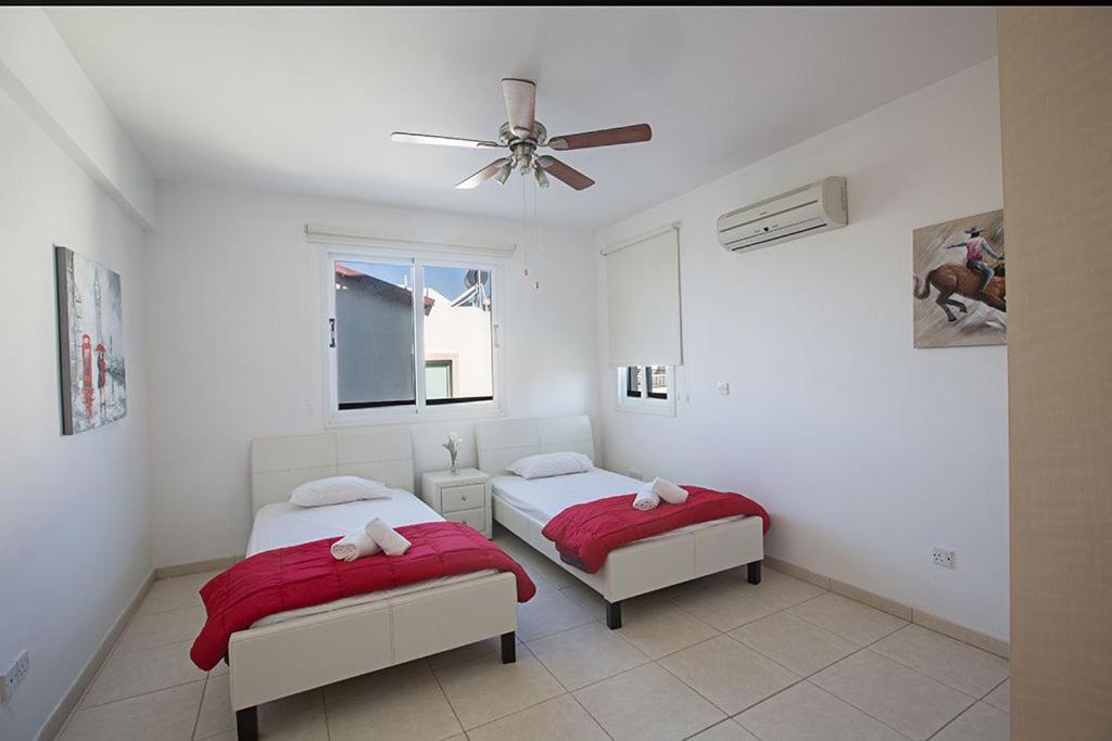 Apt, Faye Aq Or102 * Protaras
