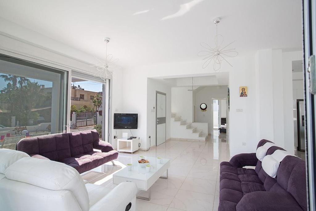 Villa Kelis Aq Ds116 Protaras
