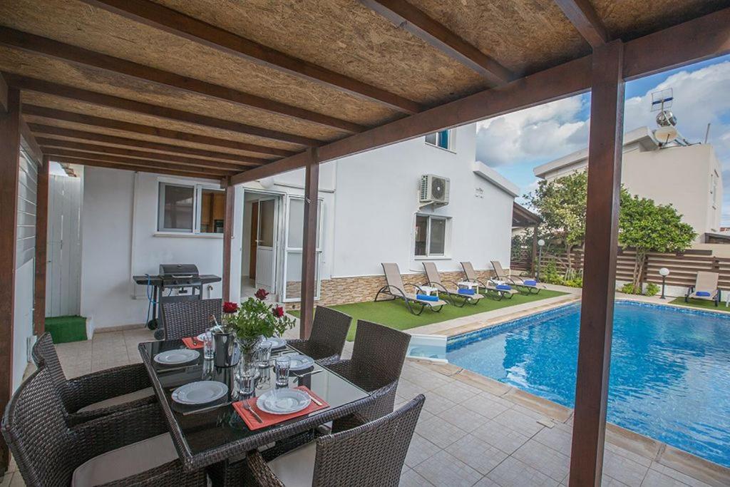Villa Kendra Aq Ds54 Villa Protaras