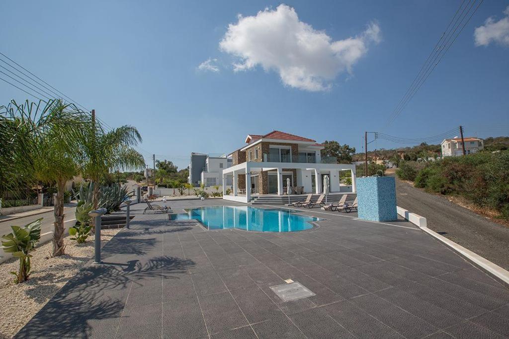 Villa Kelis Aq Ds116