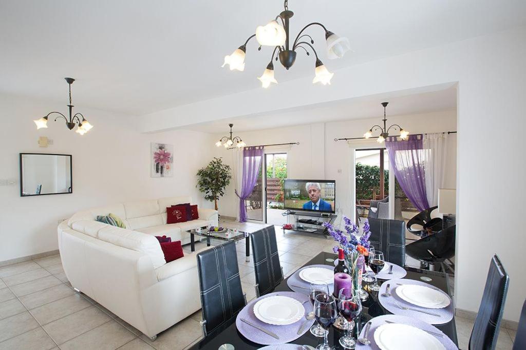 Villa Kendra Aq Ds54 * Protaras