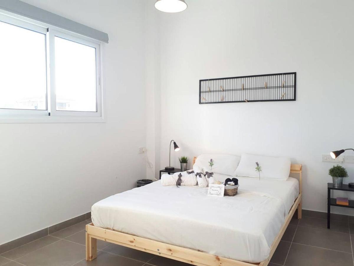 Gorgeous Apt In A Supreme Location In Protaras!