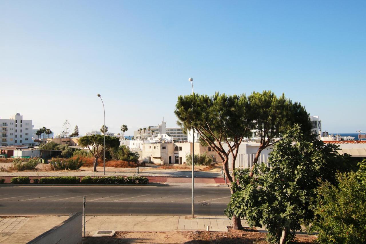 Phaedrus Living Luxury Flat Sea View 9 Protaras