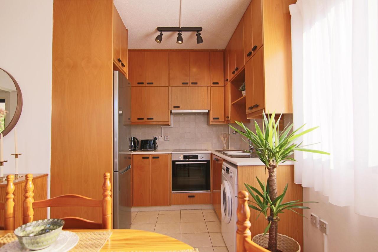 Apartment Phaedrus Living Luxury Flat Sea View 9 *