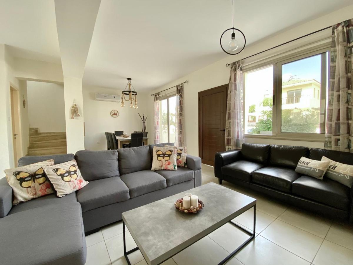 Holiday home Polyxenia 30