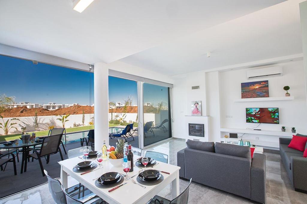 Villa Villa Natasa Aq Ol25