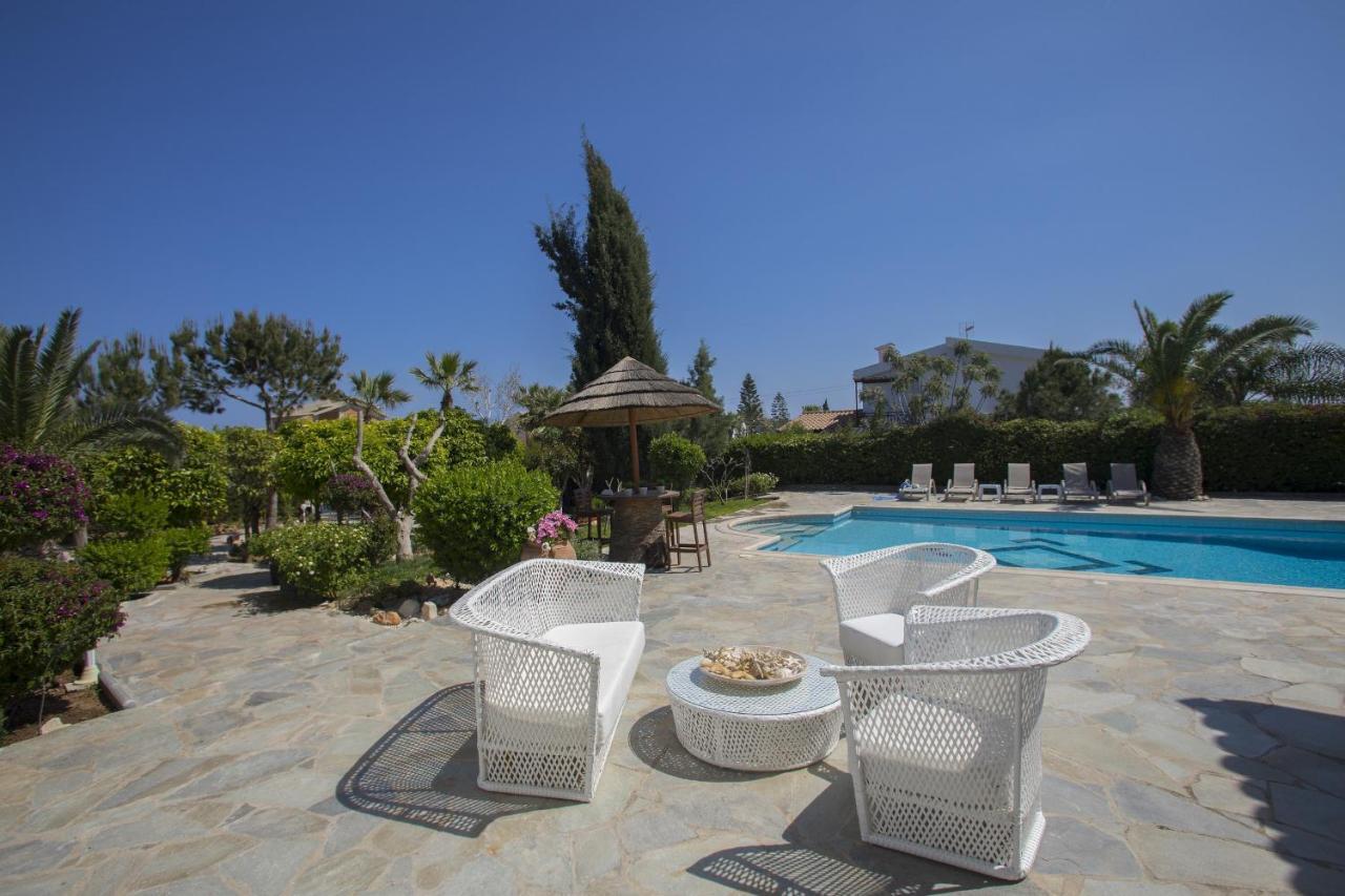 Villa Mazeri *
