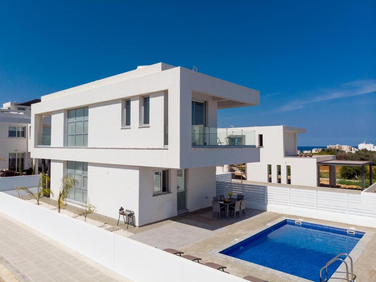 Levanda Hills Ekaterina 3 Bdrm