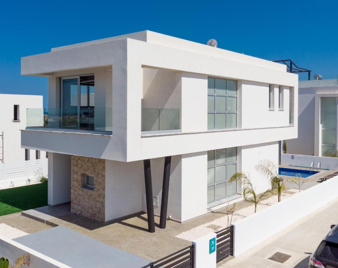Levanda Hills Ekaterina 3 Bdrm
