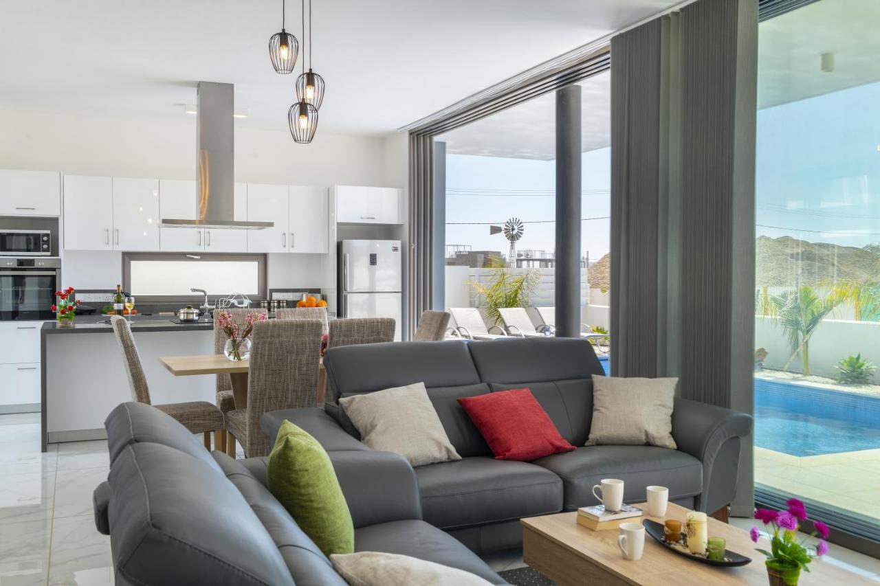 Royal Pearl 7 Villa