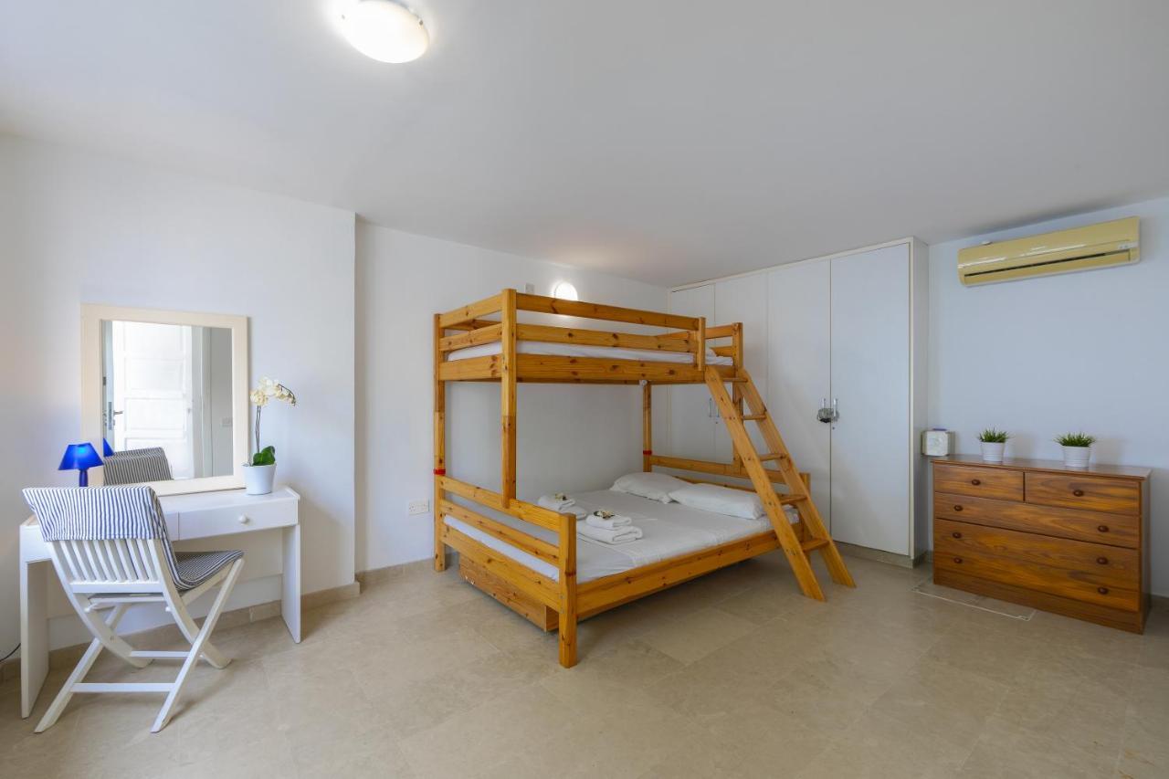 Nausicaa Mykonos