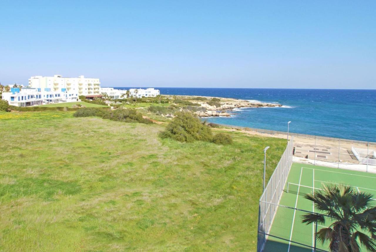 Coralli * Protaras