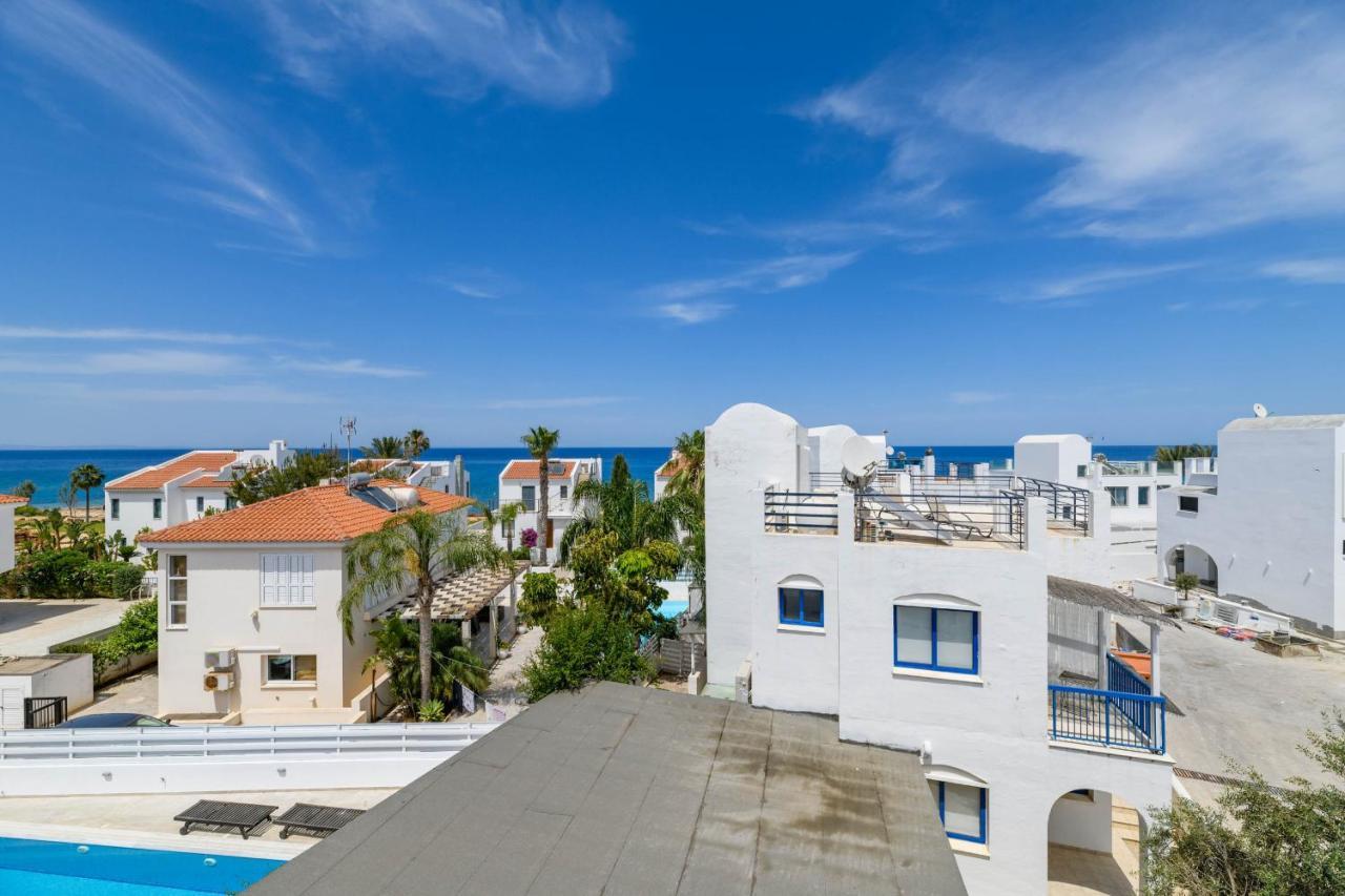Sirena Beach Villa #31 * Protaras