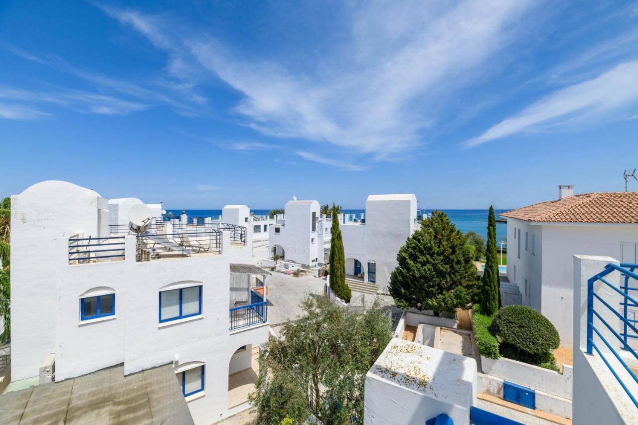 Sirena Beach Villa #31 * Protaras