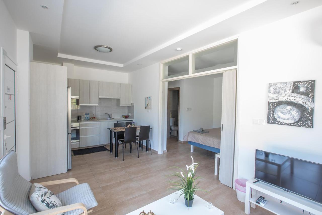 Panayia Sea View Apts